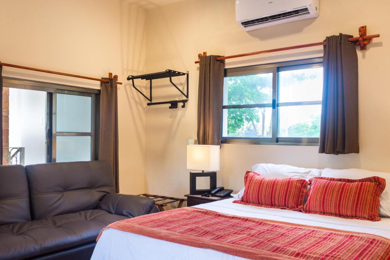 Alamos Inn Hotel Con Jacuzzi Y Piscina Cancún Eksteriør bilde