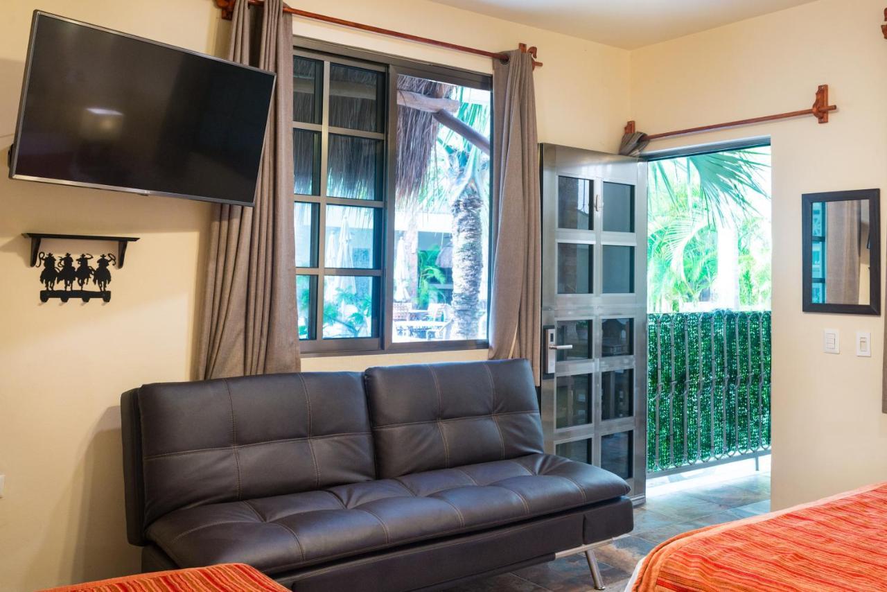 Alamos Inn Hotel Con Jacuzzi Y Piscina Cancún Eksteriør bilde