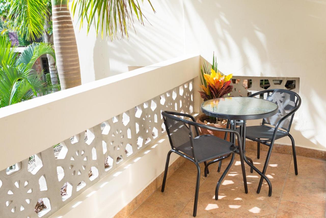 Alamos Inn Hotel Con Jacuzzi Y Piscina Cancún Eksteriør bilde